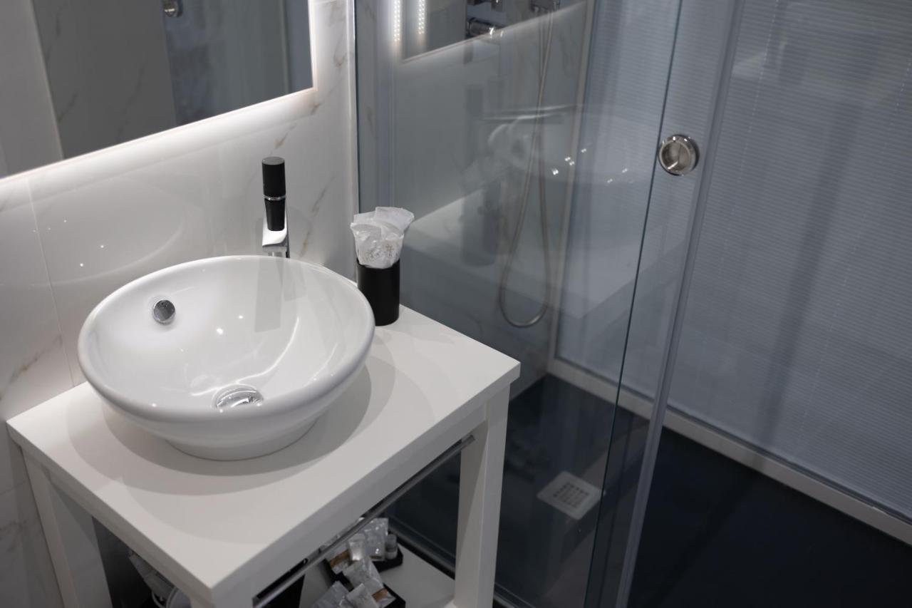 U Scrusciu D'U Mari Luxury Suite Cefalù Exteriör bild