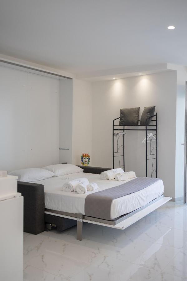 U Scrusciu D'U Mari Luxury Suite Cefalù Exteriör bild